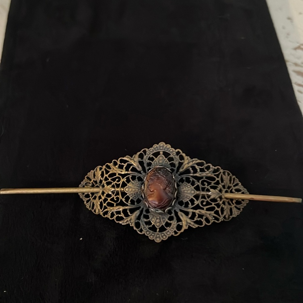 Vintage Cameo hair barrette pick comb
